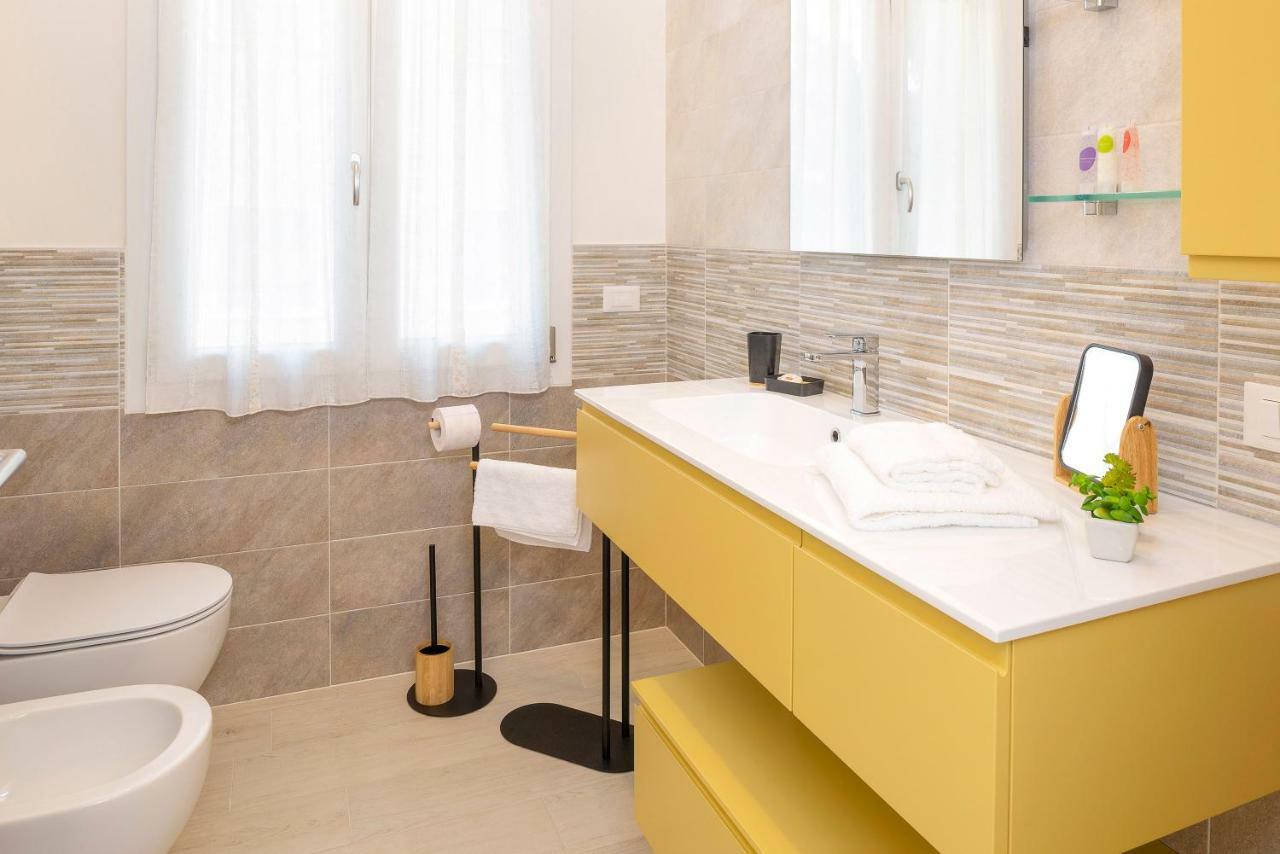 Family House Bivio Villa Peschiera del Garda Dış mekan fotoğraf